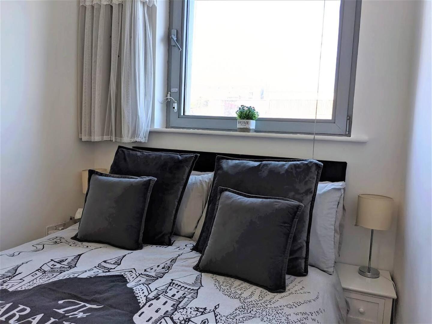 ליברפול Lovely Guest Rooms In City Centre מראה חיצוני תמונה