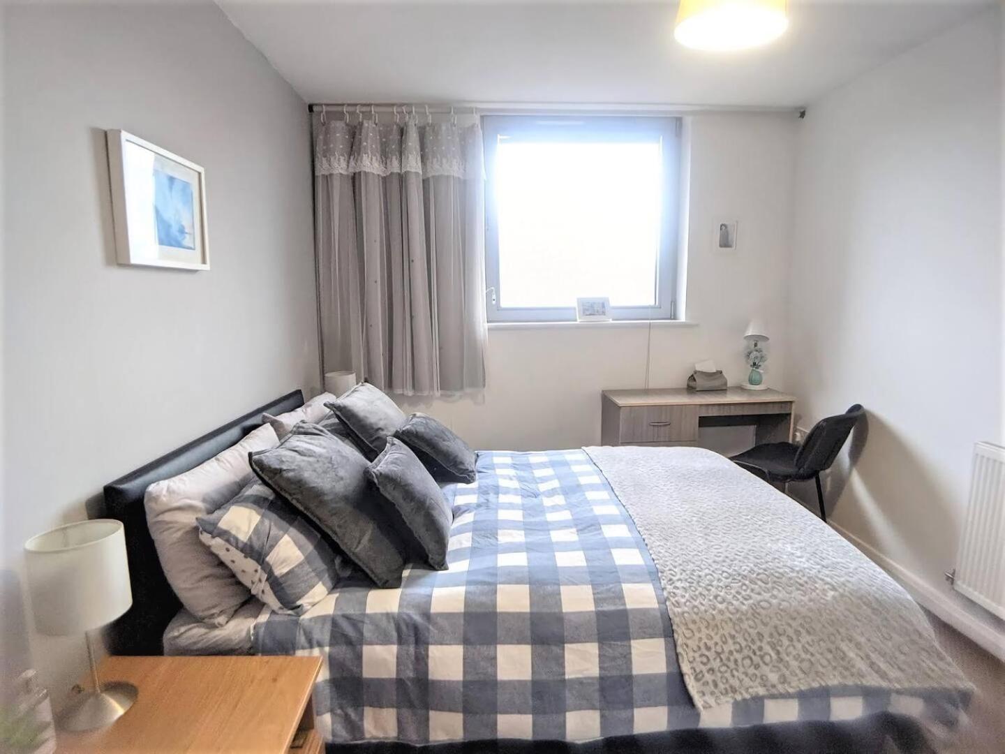 ליברפול Lovely Guest Rooms In City Centre מראה חיצוני תמונה