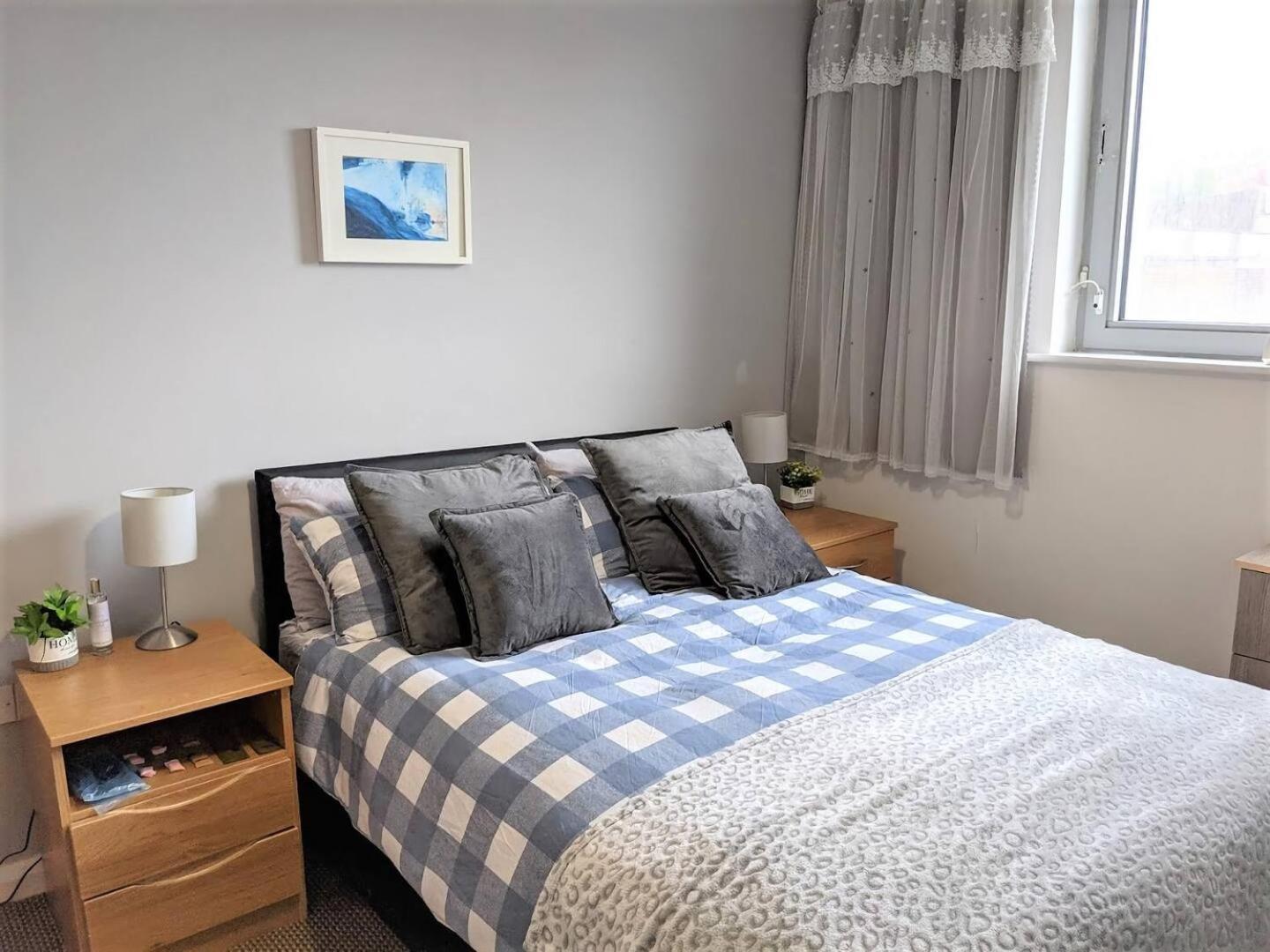 ליברפול Lovely Guest Rooms In City Centre מראה חיצוני תמונה