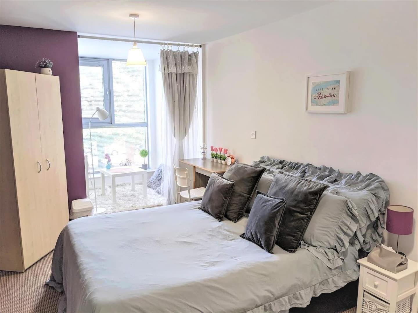 ליברפול Lovely Guest Rooms In City Centre מראה חיצוני תמונה