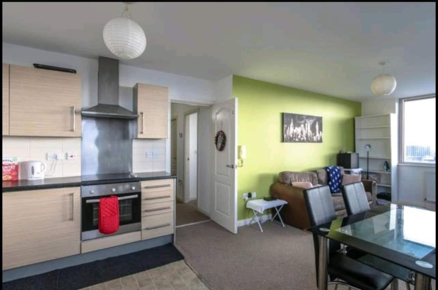 ליברפול Lovely Guest Rooms In City Centre מראה חיצוני תמונה