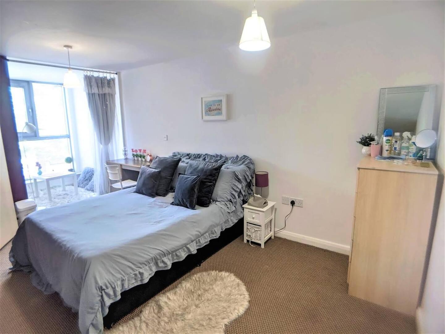 ליברפול Lovely Guest Rooms In City Centre מראה חיצוני תמונה